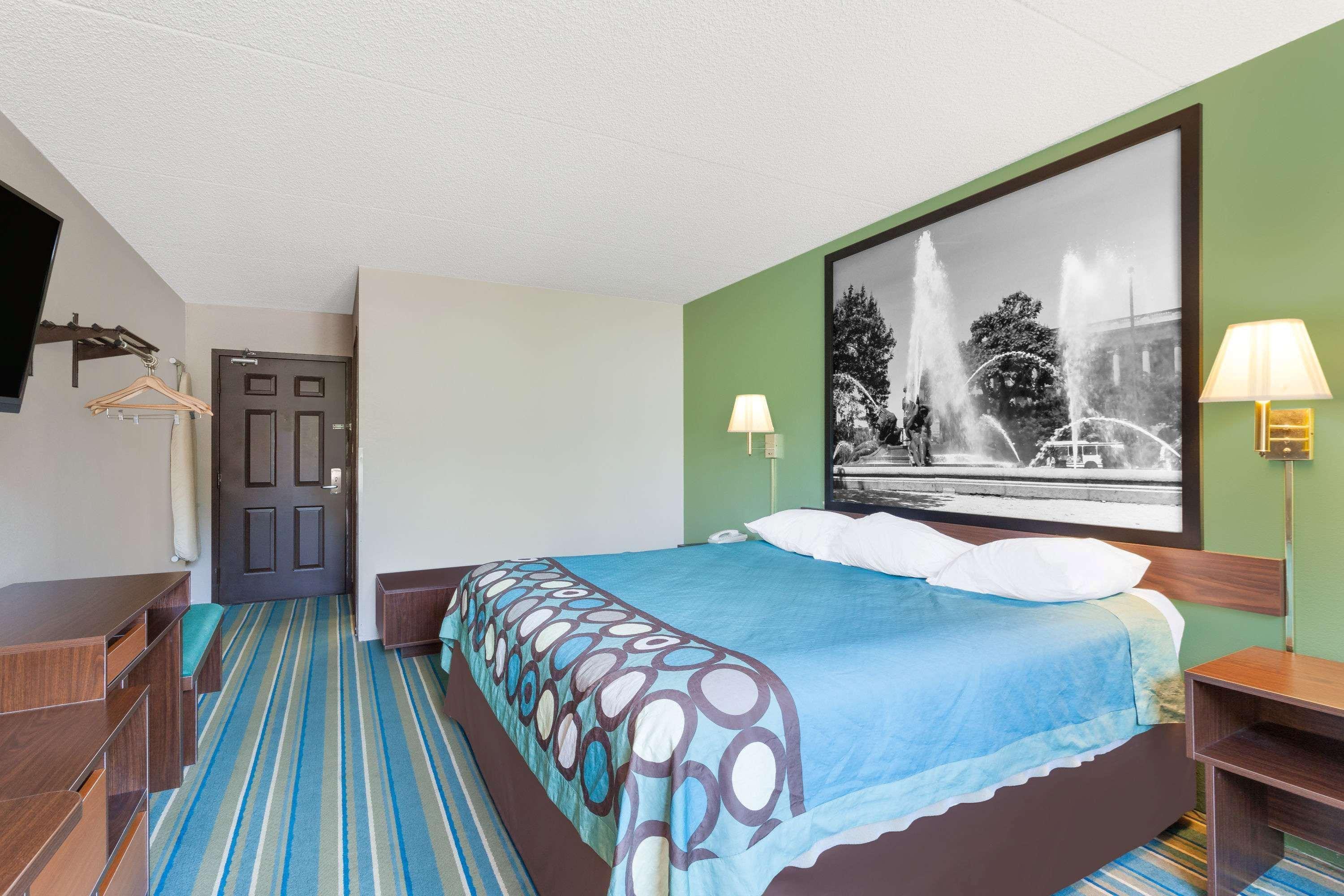 Super 8 By Wyndham Harrisburg Hershey West Екстер'єр фото