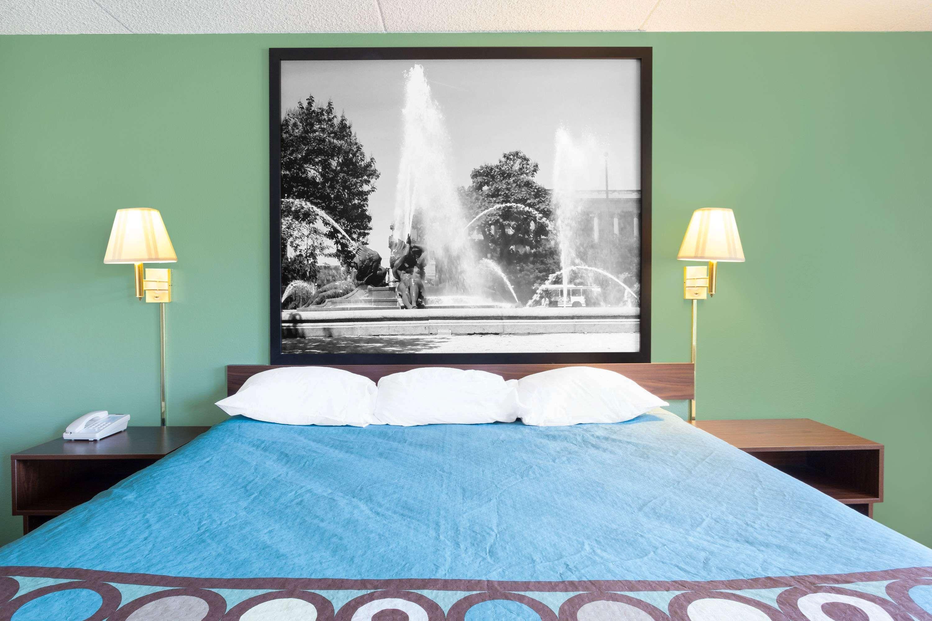 Super 8 By Wyndham Harrisburg Hershey West Екстер'єр фото